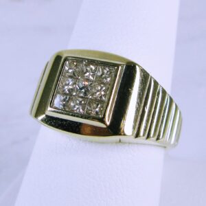 Men's 18K Yellow Gold Diamond Ring