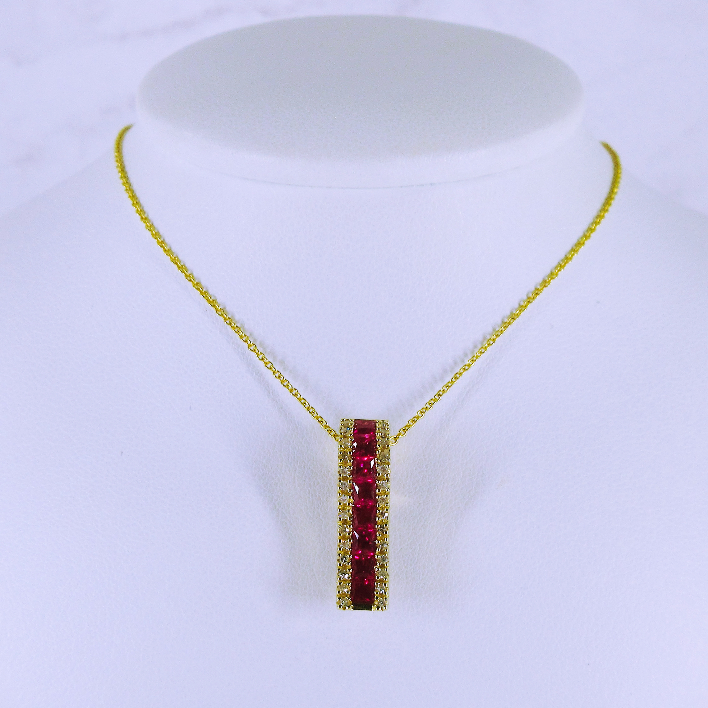 [SET] 14K Yellow Gold Necklace with Diamond and Ruby Pendant