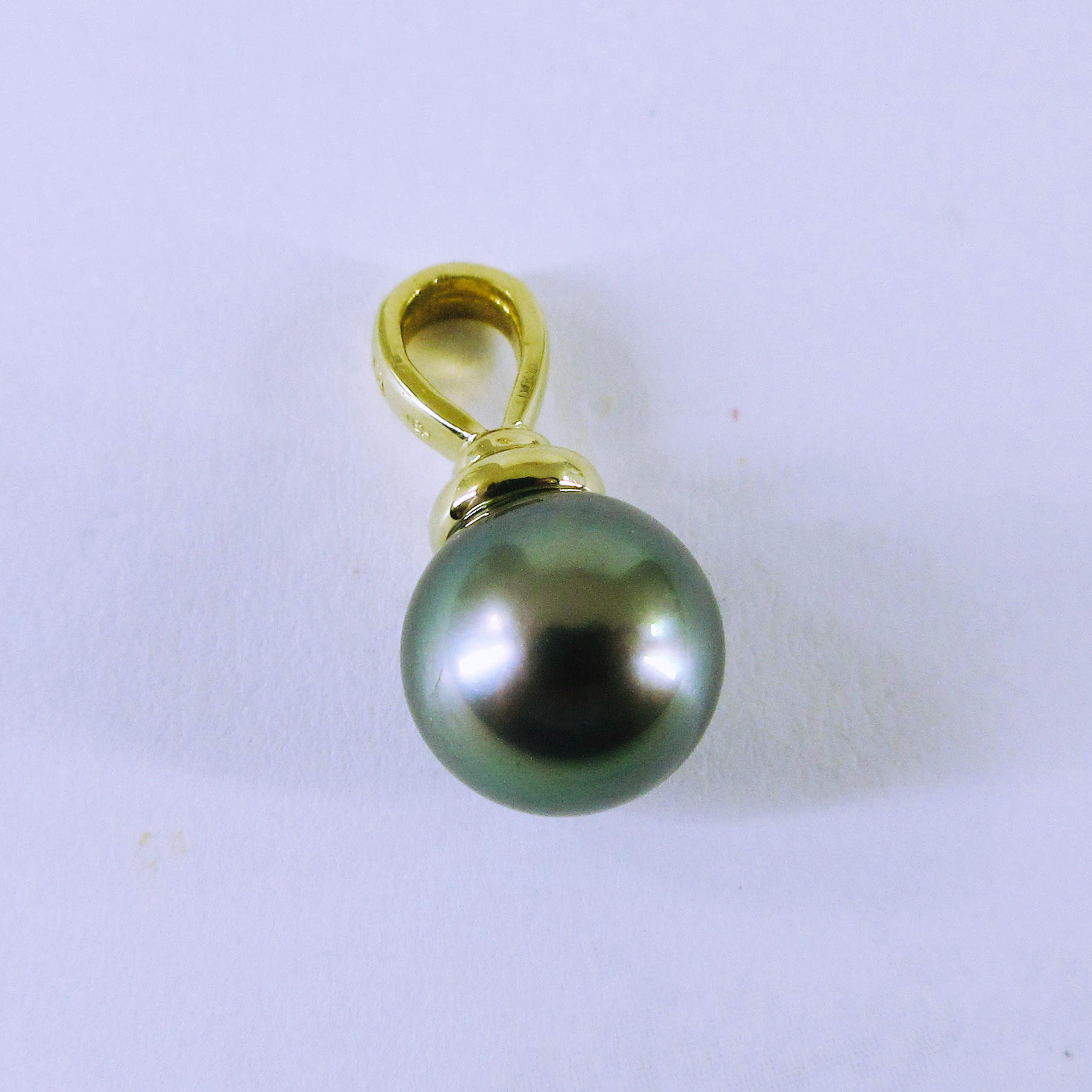 14K Yellow Gold Pearl Pendant