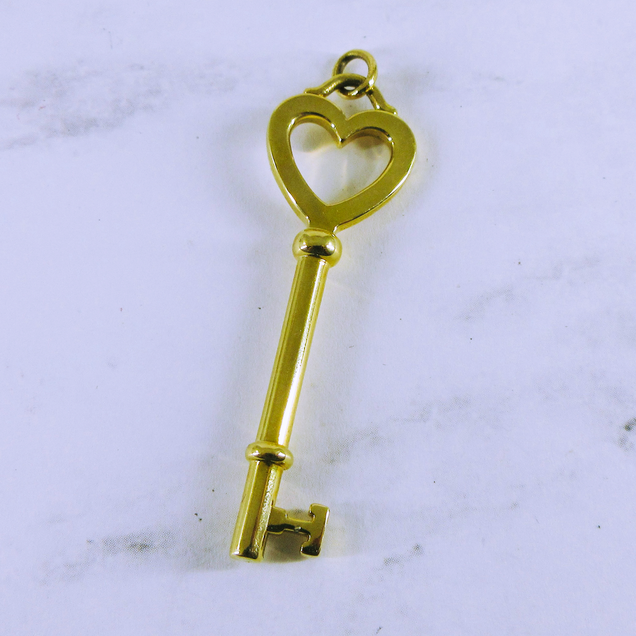 18K Yellow Gold Genuine Tiffany Heart Key Pendant
