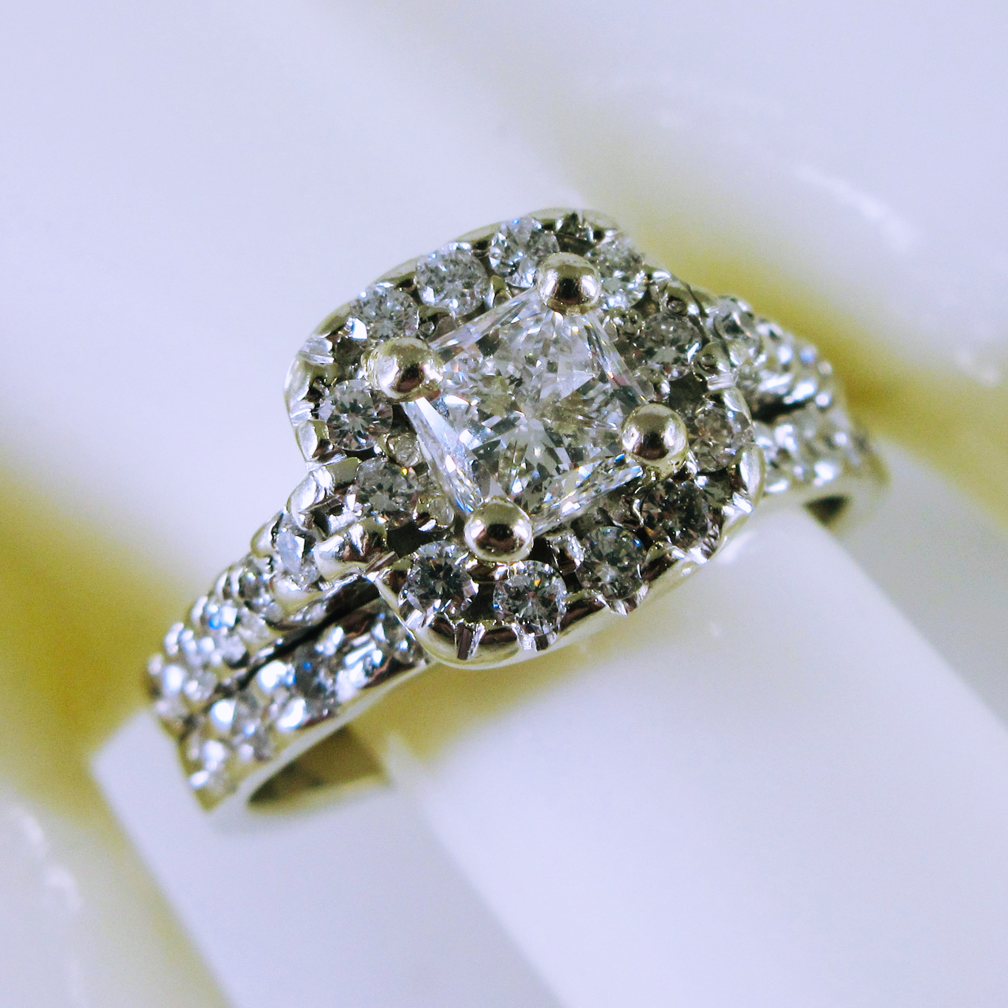 14K White Gold Soldered 2-Ring Diamond Bridal Set