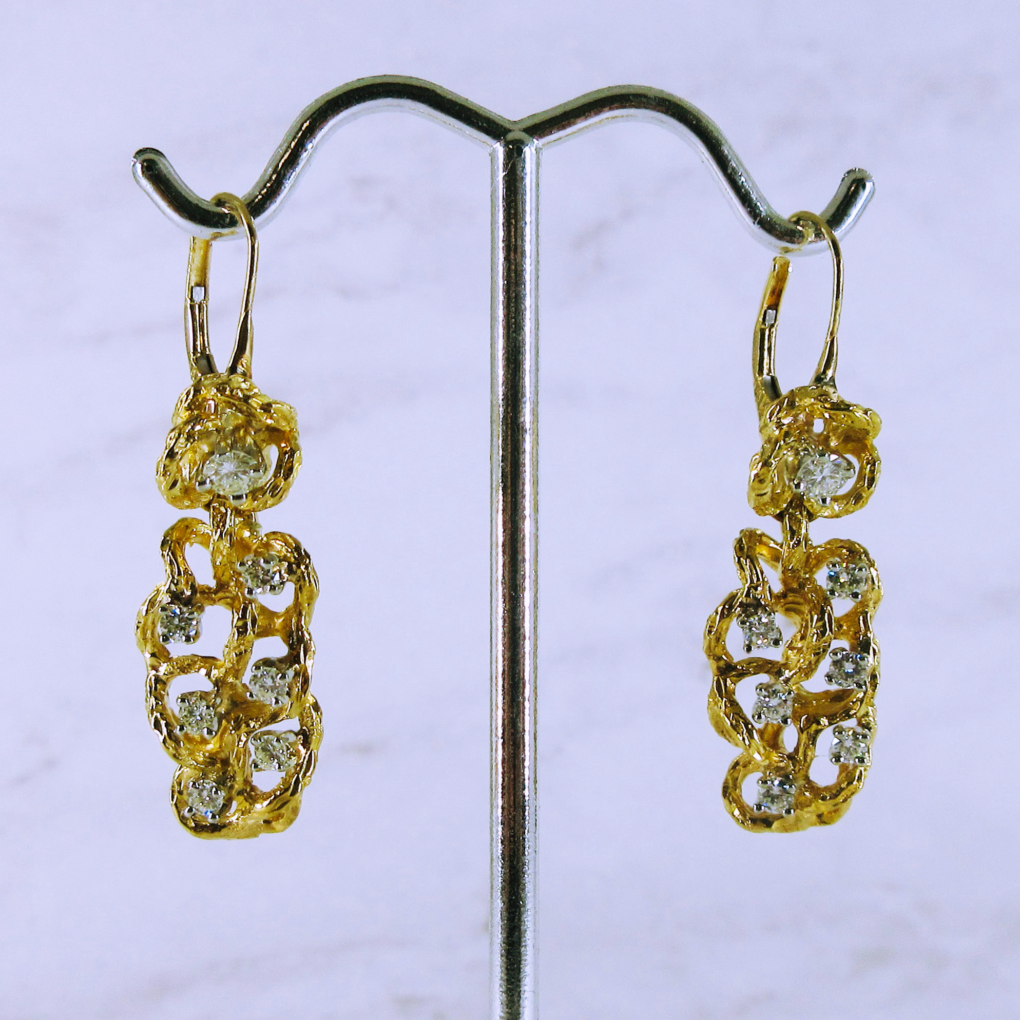 14K Yellow Gold Hanging Earrings with Diamonds