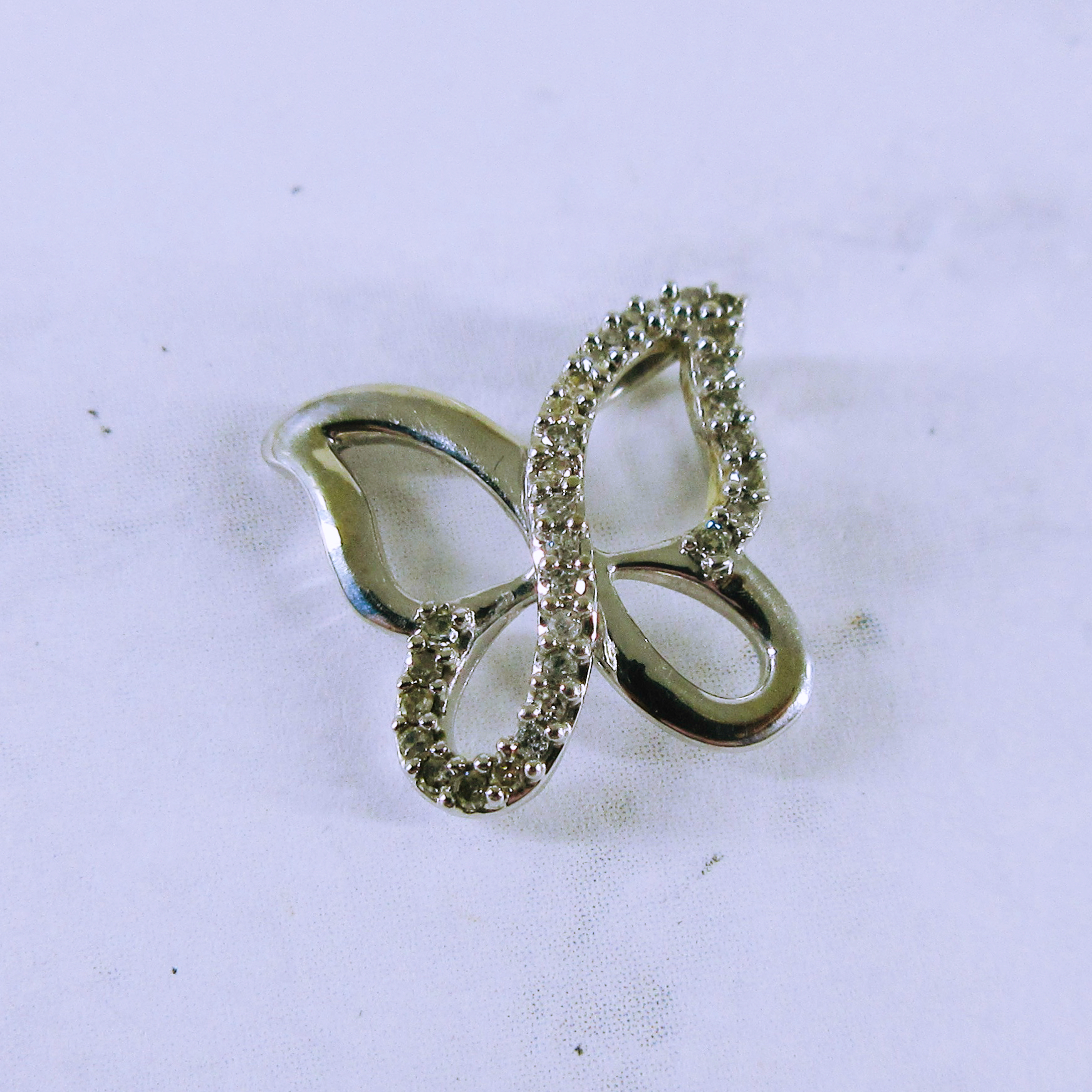 10K White Gold Butterfly Pendant with Diamonds