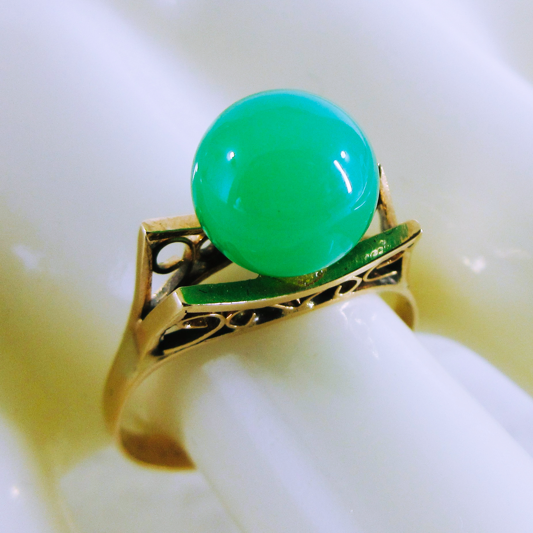 14K Yellow Gold Vintage Ring