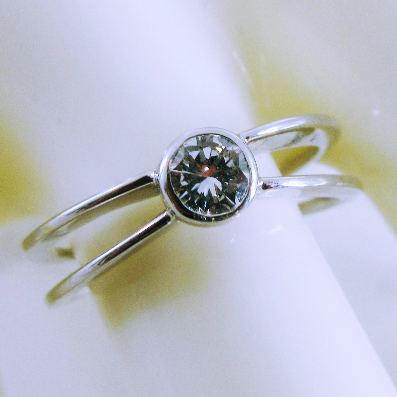14K White Gold Diamond Engagement Ring