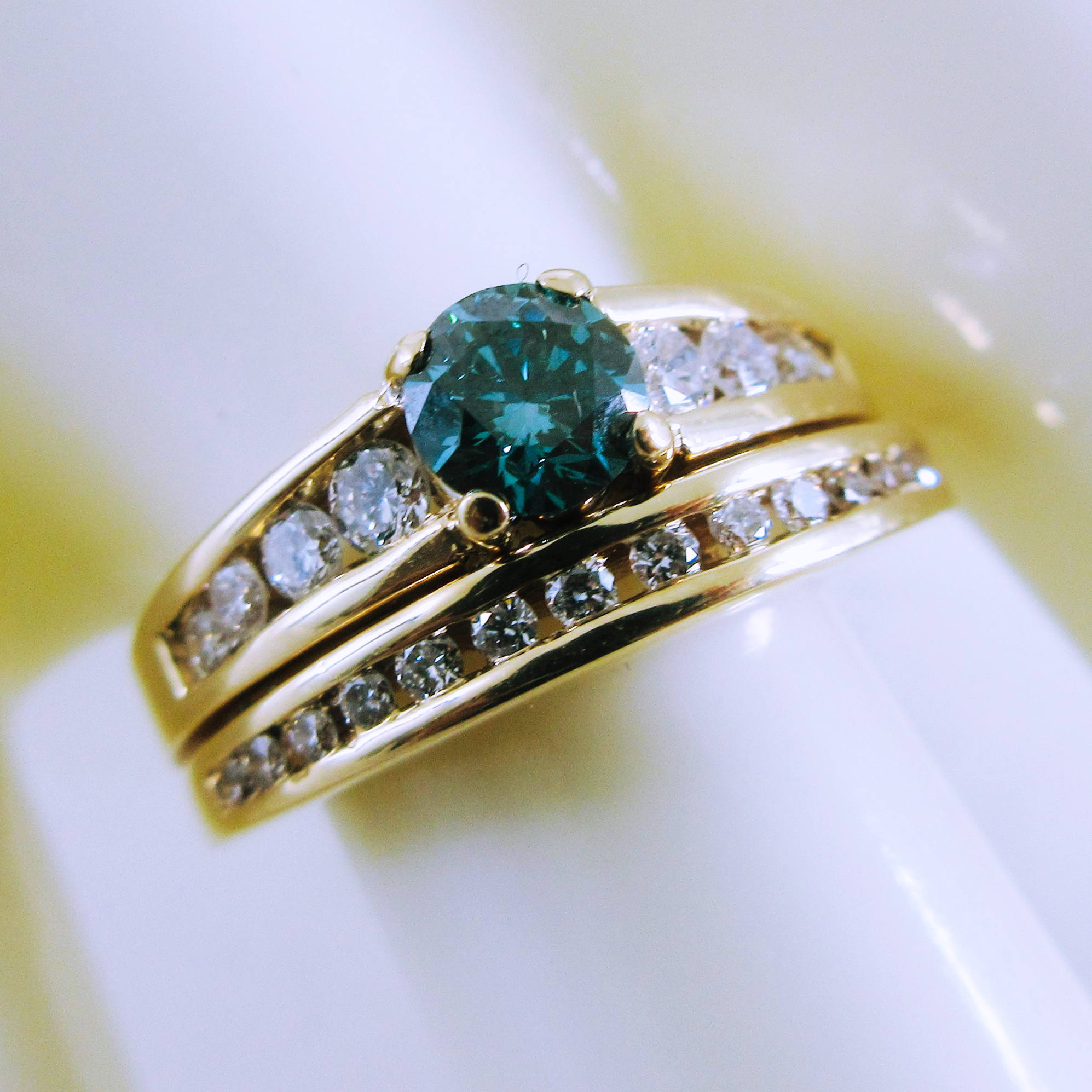 14K Yellow Gold 2-Ring Soldered Diamond Bridal Set