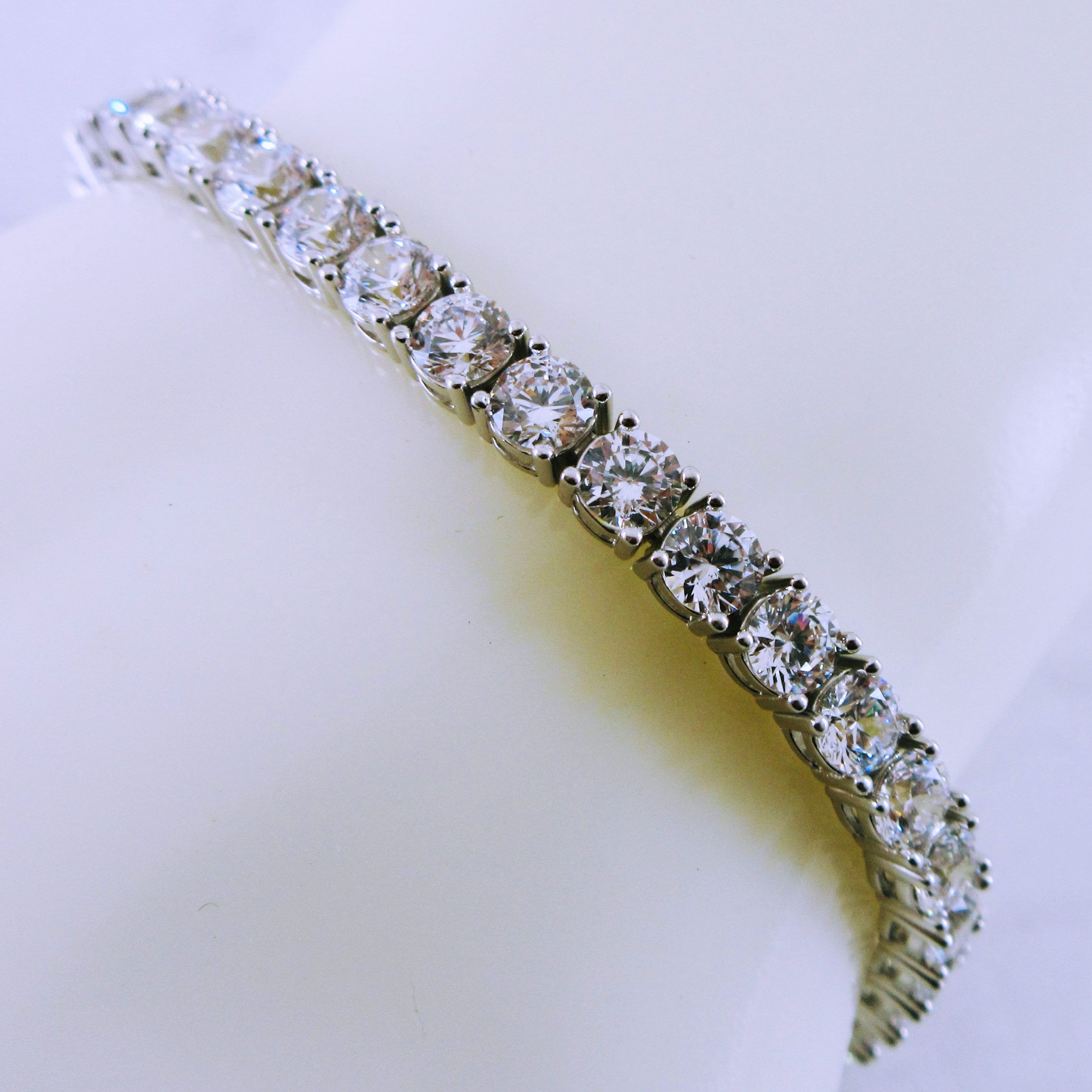[NEW] Sterling Silver Cubic Zirconia Tennis Bracelet