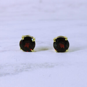 14K Yellow Gold Garnet Stud Earrings