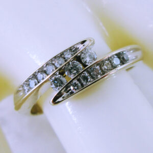 10K White Gold Diamond Ring