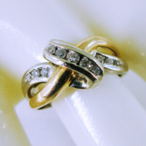 14K Yellow and White Gold Diamond Ring