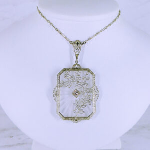 14K White Gold Vintage 16" Necklace with Diamond Pendant
