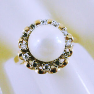14K Yellow Gold Pearl and Diamond Ring