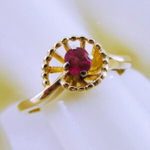 14K Yellow Gold Ring with Synthetic Ruby