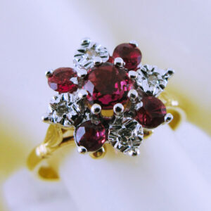 18K Yellow Gold Diamond and Ruby Ring