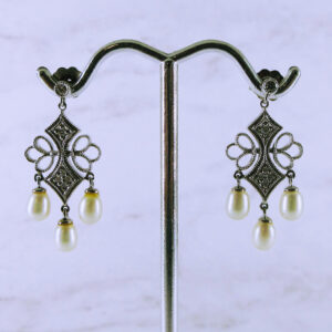 14K White Gold Vintage Pearl Earrings