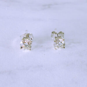 14K White Gold Diamond Stud Earrings