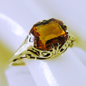 18K Yellow Gold Citrine Ring