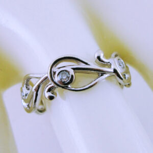 14K White Gold Diamond Wedding Band