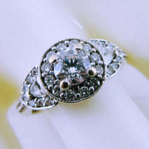 14K White Gold Diamond Engagement Ring