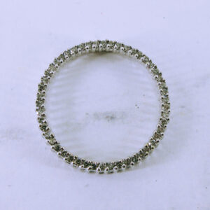 10K White Gold Diamond Circle Pendant