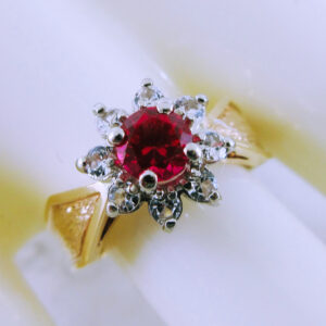 10K Yellow Gold Ring with Red Stone