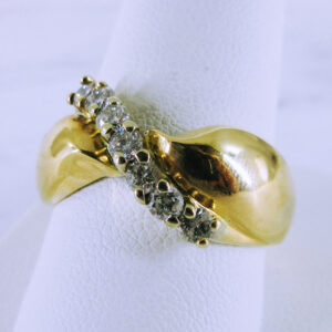 14K Yellow Gold Diamond Ring