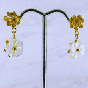 14K Yellow Gold Floral Earrings