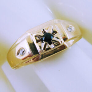 10K Yellow Gold Sapphire Ring with 2 Diamonds