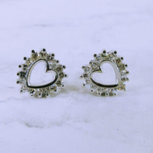 10K White Gold Diamond Heart Stud Earrings