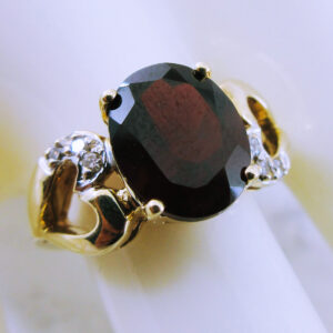 10K Yellow Gold Garnet and Diamond Ring