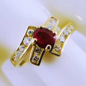 18K Yellow Gold Red Stone and Diamond Ring