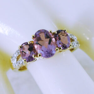 10K Yellow Gold Amethyst and Diamond Ring