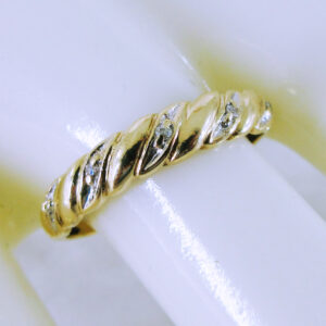 10K Yellow Gold Wedding Band