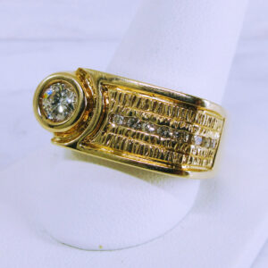 Men's 14K Yellow Gold and Diamond Ring