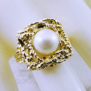 14K Yellow Gold Pearl Ring